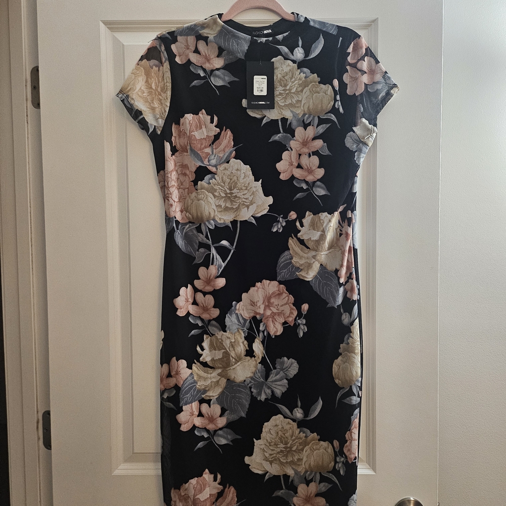 Fashion Nova Black Floral Midi Dress